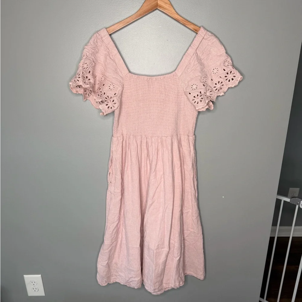 Madewell Linen-Blend Eyelet-Sleeve Lucie Smocked Midi Dress - Wisteria Dove - Picture 5 of 13